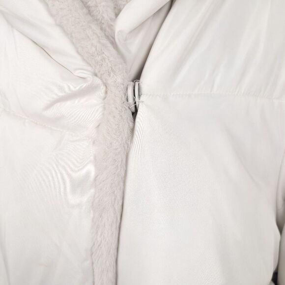 BCBGmaxazria White Puffer Winter Coat Women's Oversized XL Faux Fur Hooded Warm - Picture 5 of 16